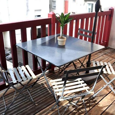 Duplex Avec Belle Terasse Au Centre De Bayonne Apartman Kültér fotó